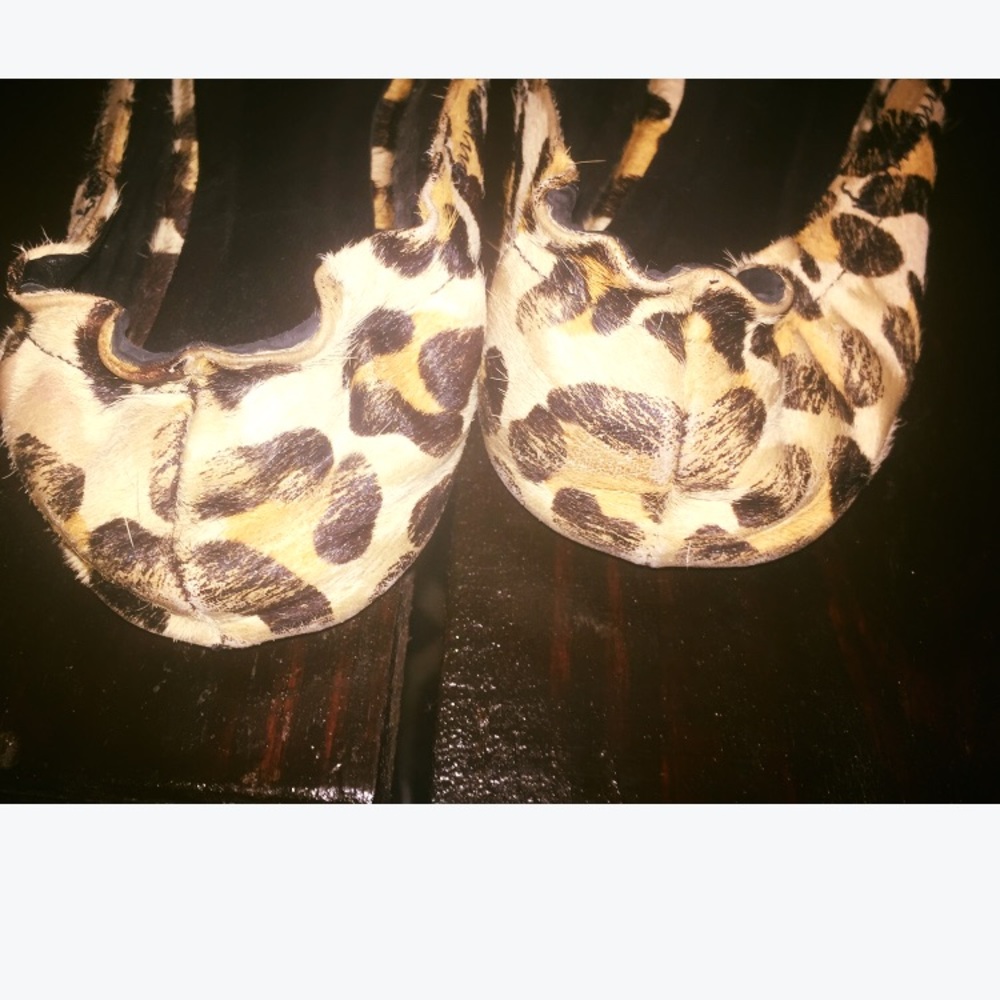 Tory burch 8 reva leopard flats htf