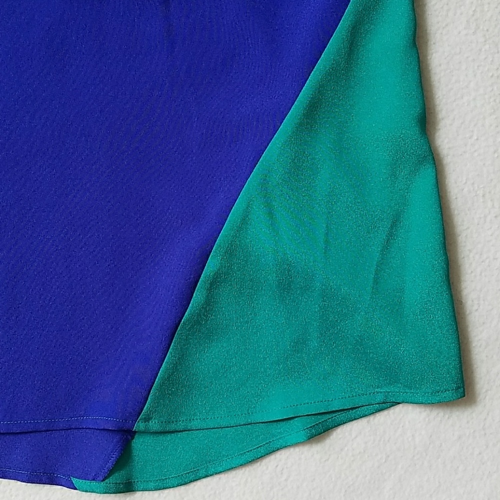 NWT Racerback Tank Top Blouse - Picture 3 of 4