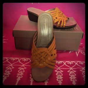 Easy Spirit Sandal