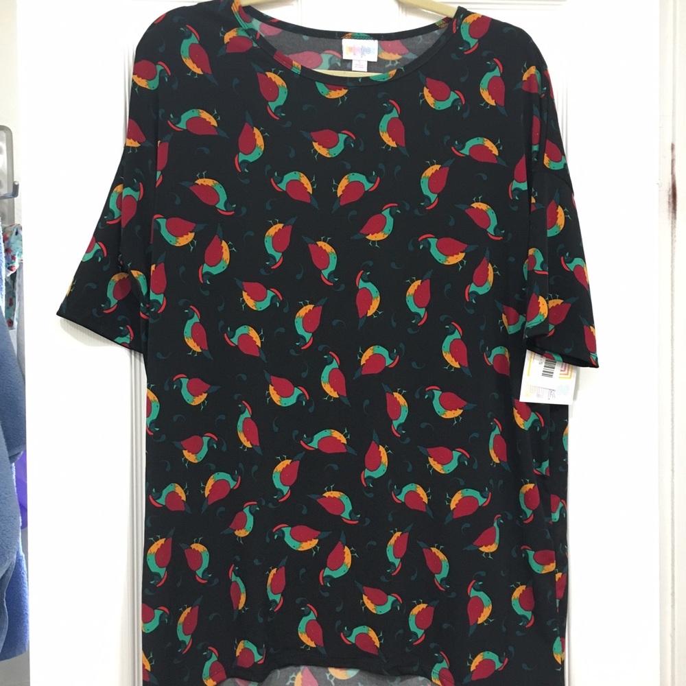 Lularoe Irma tunic with cute quail, slinky fabric