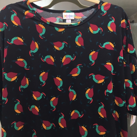 Lularoe Irma tunic with cute quail, slinky fabric - Picture 2 of 4