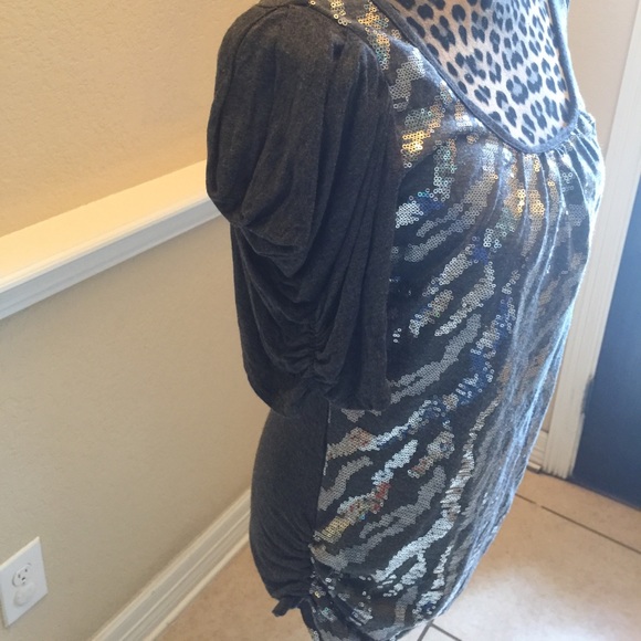 Silver & Grey sequence Zebra print blouse - Picture 2 of 4