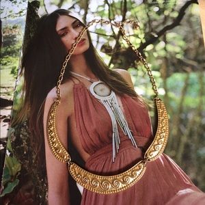 Vintage gold necklace