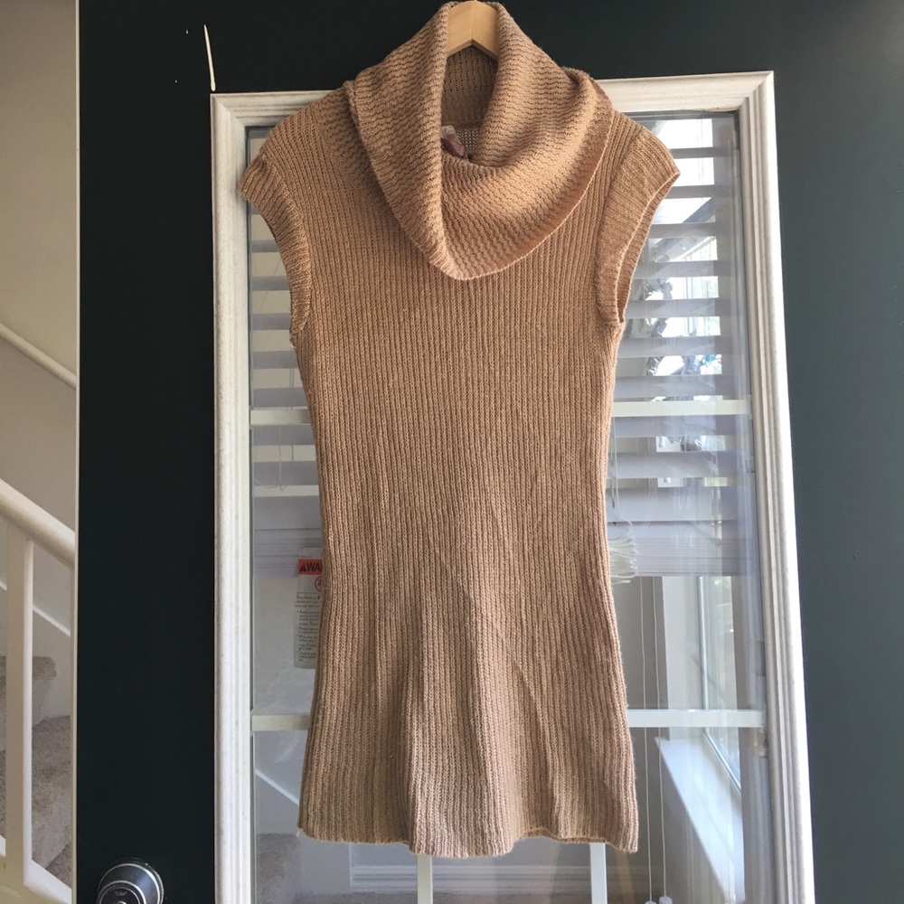 Derek Heart Sleeveless Cowl Neck Tunic