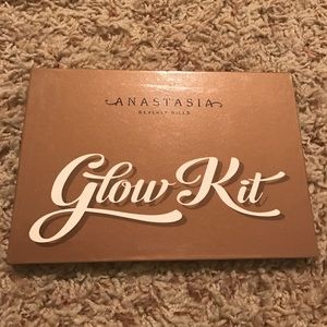Anastasia Beverly Hills Glow Kit (Authentic)
