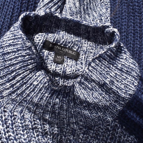 🌺 Banana Republic Knitted Sweater - Picture 3 of 3