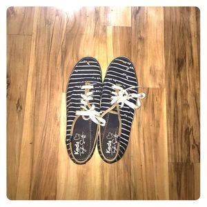 Taylor Swift designed Keds Size 10