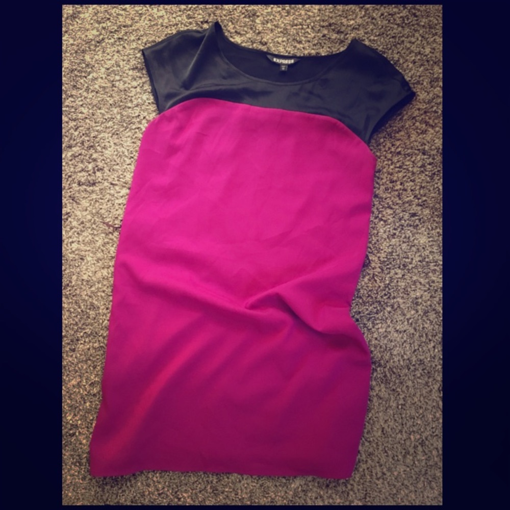 EXPRESS TWO COLOR CAP SLEEVE DRESS!!!  Size XS
