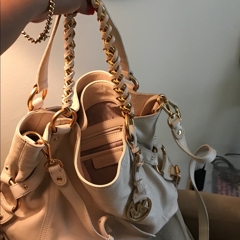 Michael Kors Handbag! New without tags!