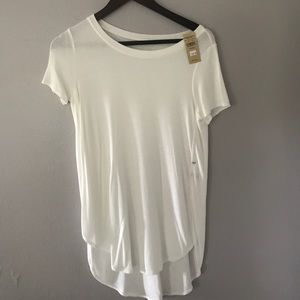 White short sleeved shirt