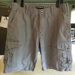 Men's Express gray cargo shorts, Sz 30" waist