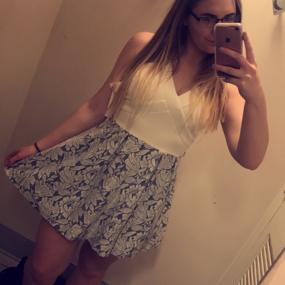 Short dress