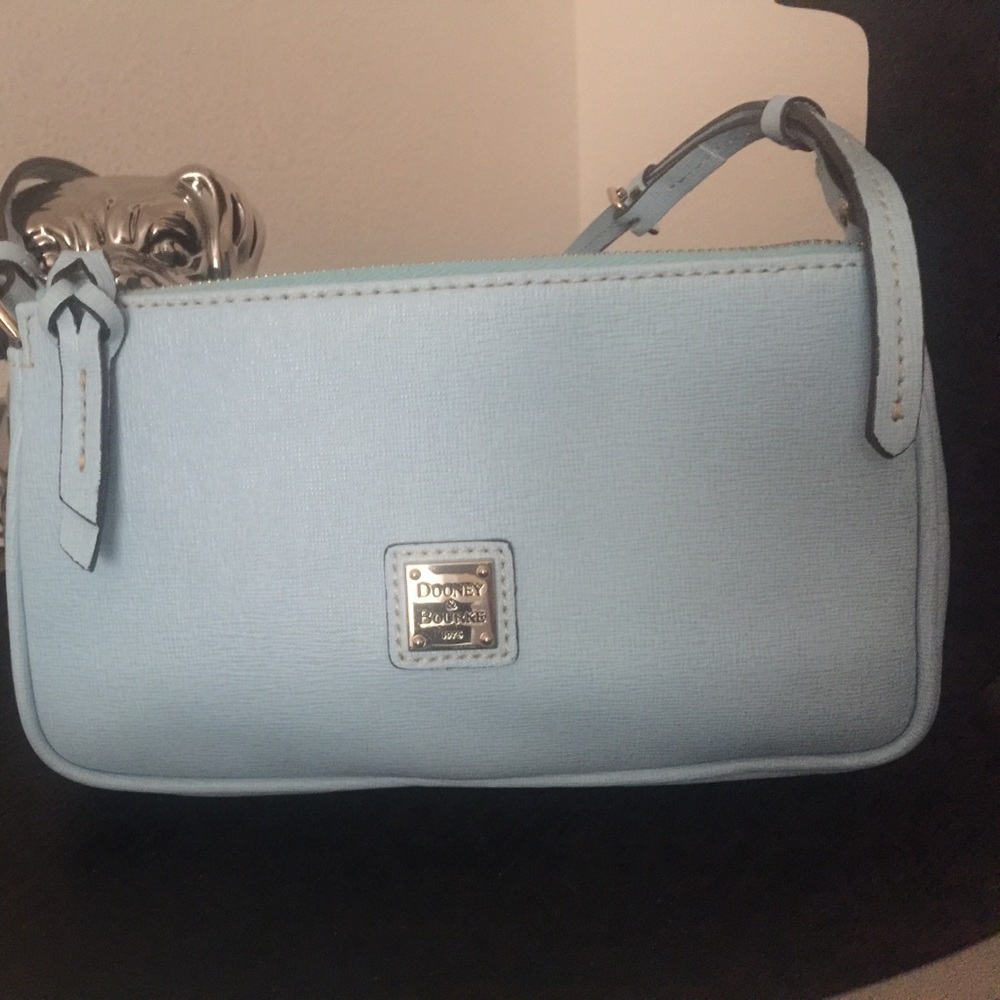 Dooney & Bourke Purse