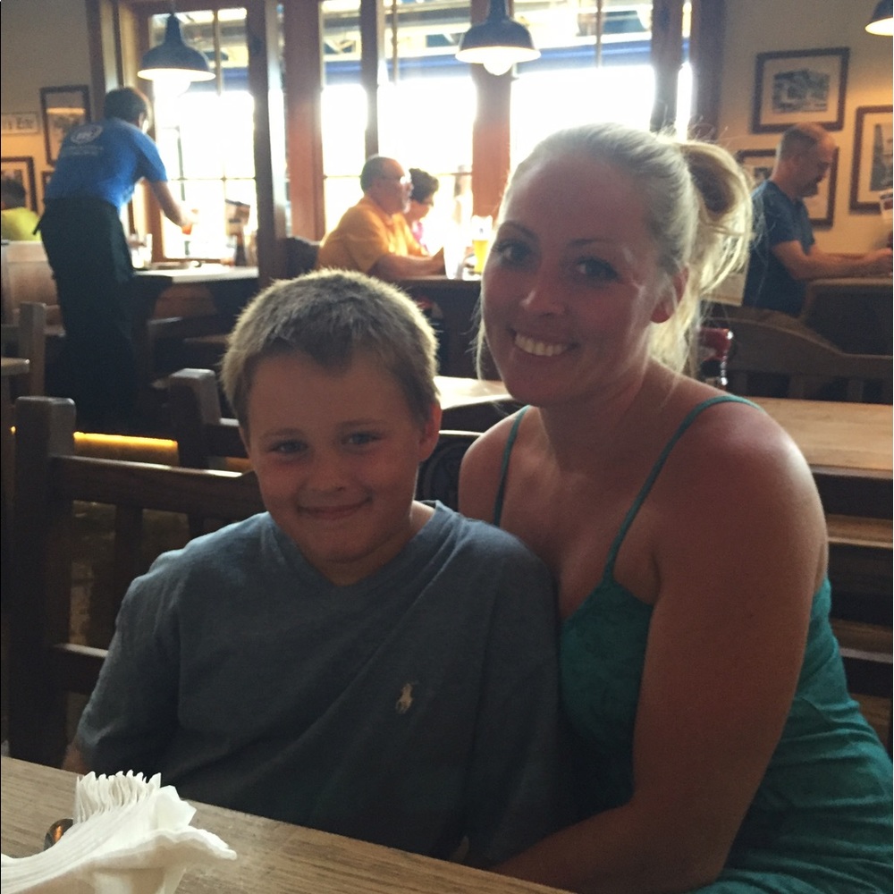 Meet your Posher, Allison