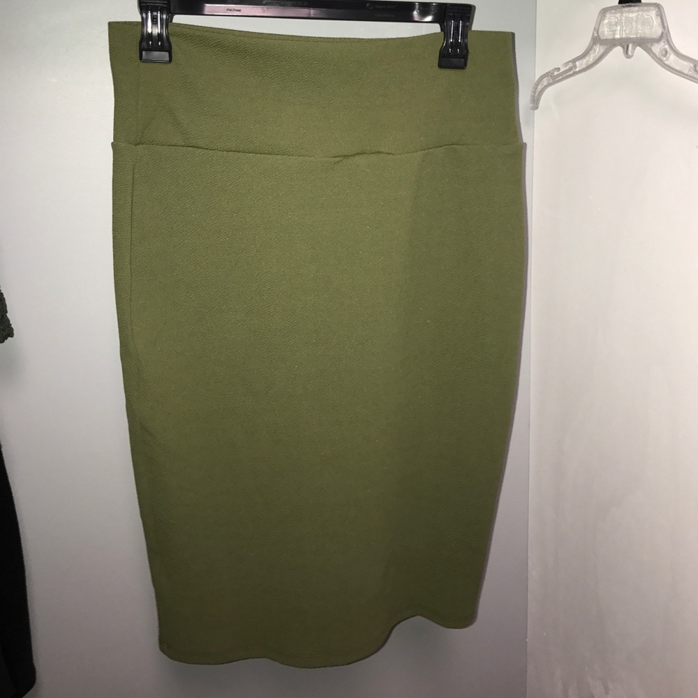 LuLaRoe pencil skirt- never worn