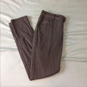 Gray skinny jeans