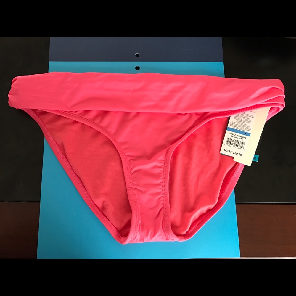 Kennel Cole 1pc bottom Only
