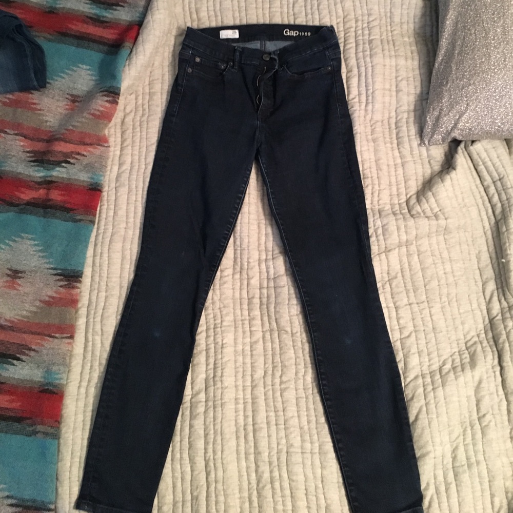 Indigo wash skinny jeans