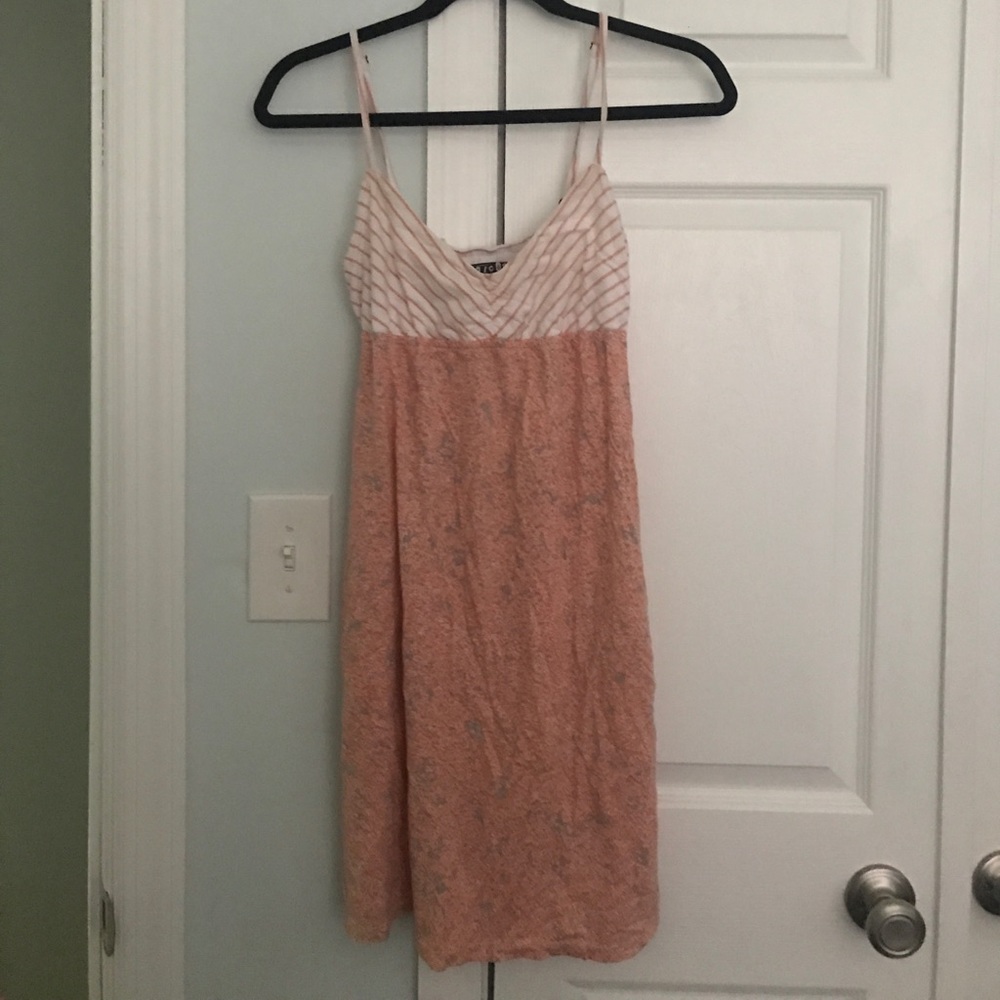 Volcom peach sundress