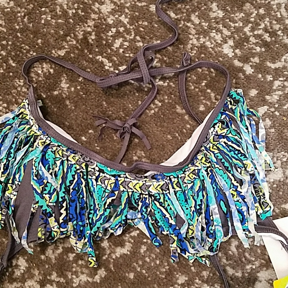 💥 3 for $15 💥 Fringed bra top
