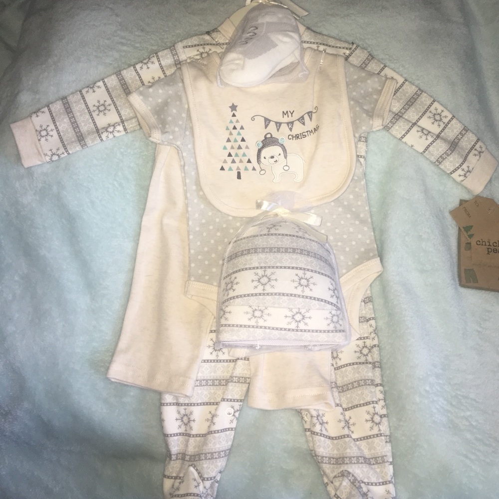 Baby's First Christmas 6 of. Set