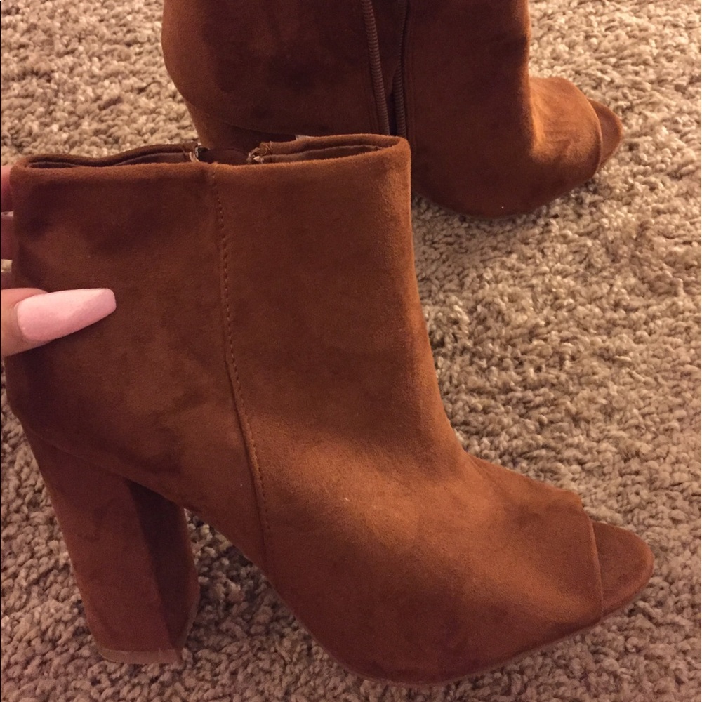 Never worn
