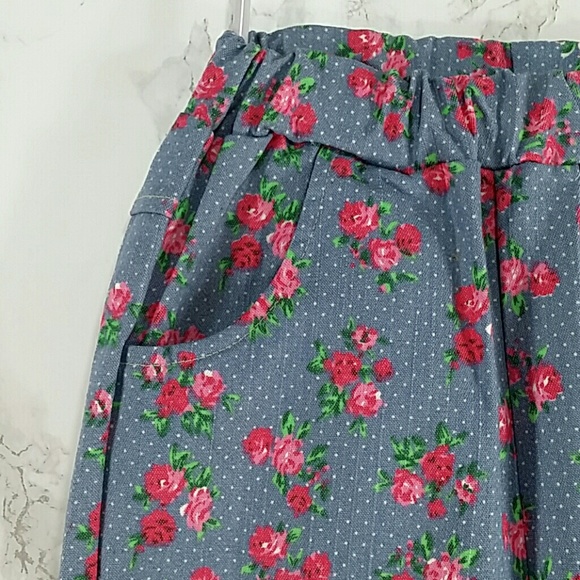 SALE***Gray Roses Pants. Kids   :) - Picture 3 of 4