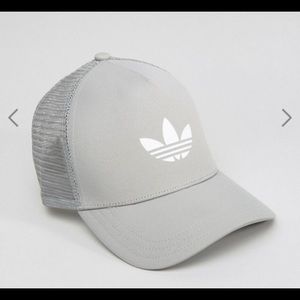 adidas trefoil trucker hat