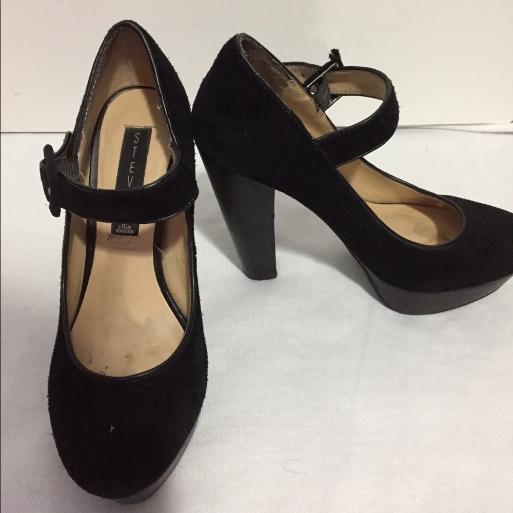 Steve Madden black suede platform