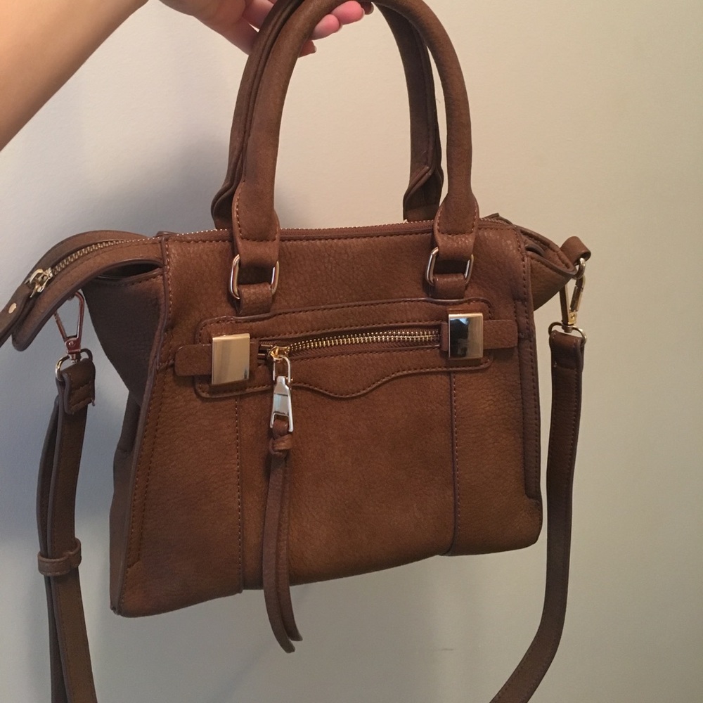 ⚡️SOLD⚡️LIKE NEW DESIGNER PURSE!!