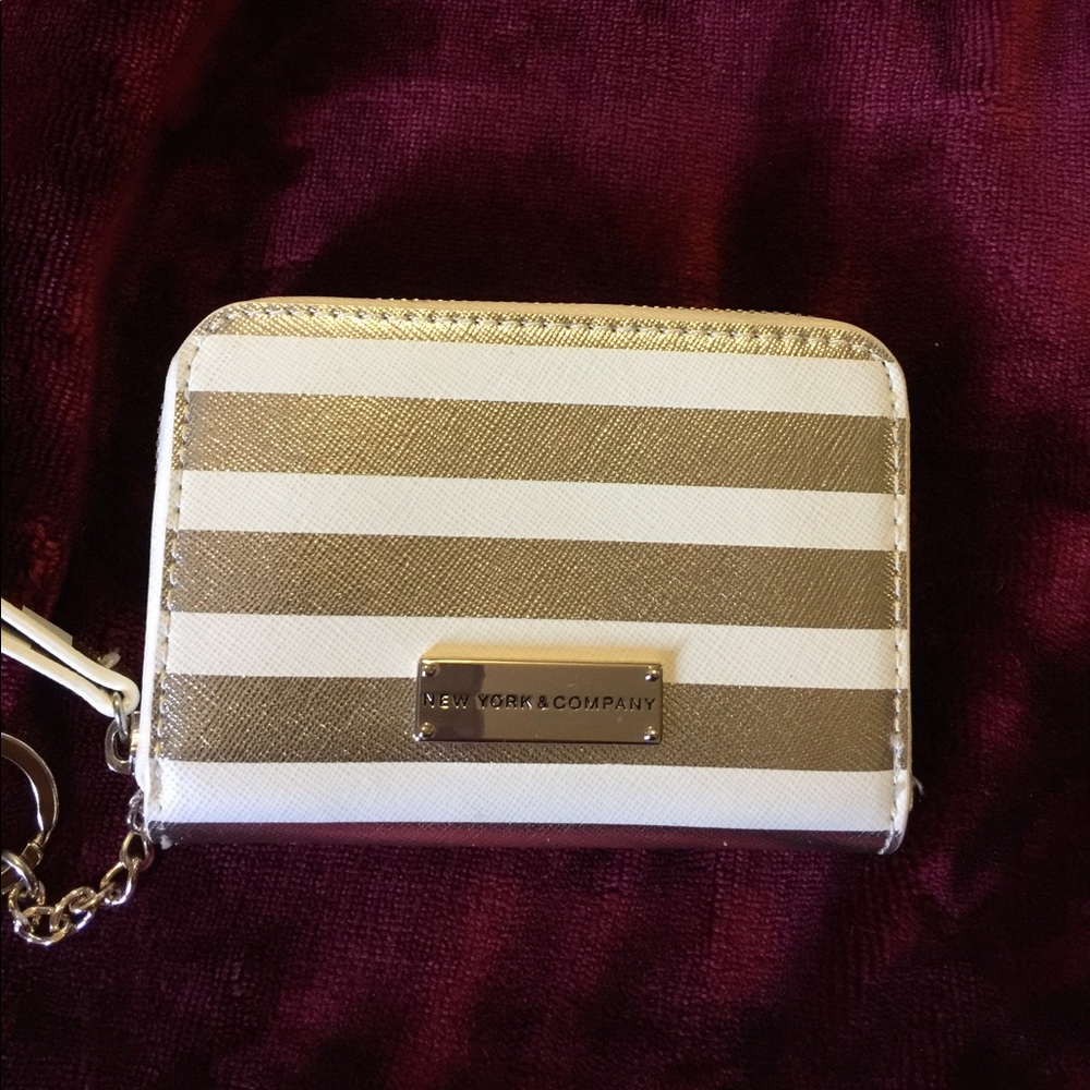 ❌❌❌SOLD❌❌❌New York & Company Wallet