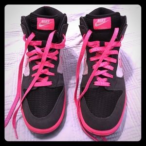 Nike Shoes - HOT Nike high tops Nike Shoes - HOT Nike high tops