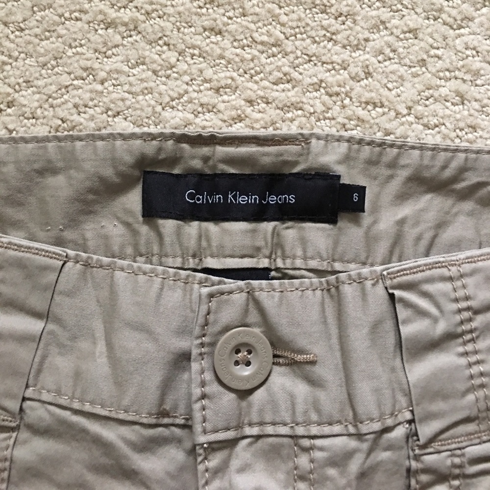 Calvin Klein shorts - Picture 2 of 6