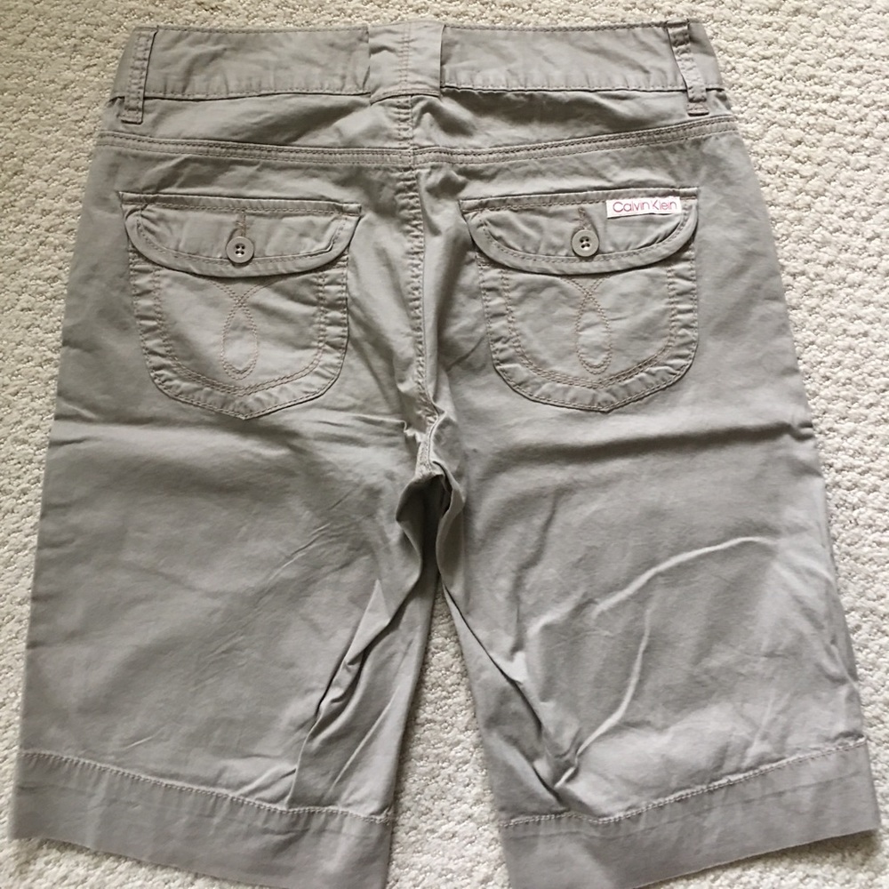 Calvin Klein shorts - Picture 3 of 6