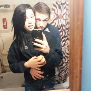 Meet your Posher, Charles