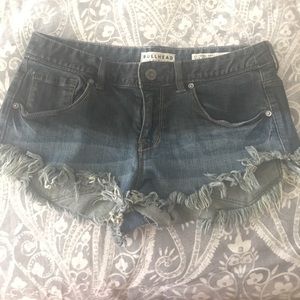 Short jean shorts
