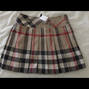 NWT Girls Burberry 12Y Skirt
