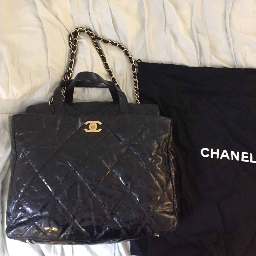 Authentic Chanel Portobello Tote - Picture 2 of 8