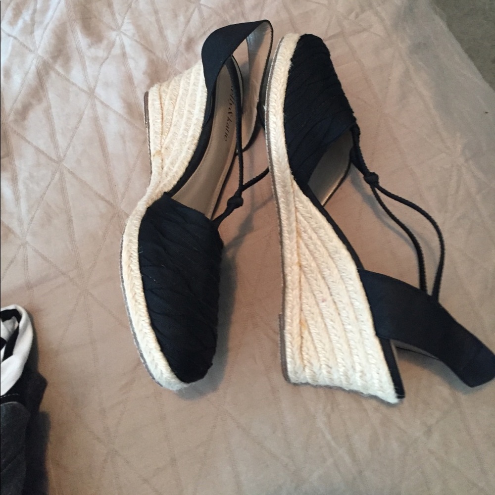 Size 8 1/2 wedges
