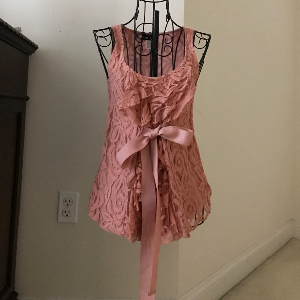 Wet Seal Gorgeous Tank Top