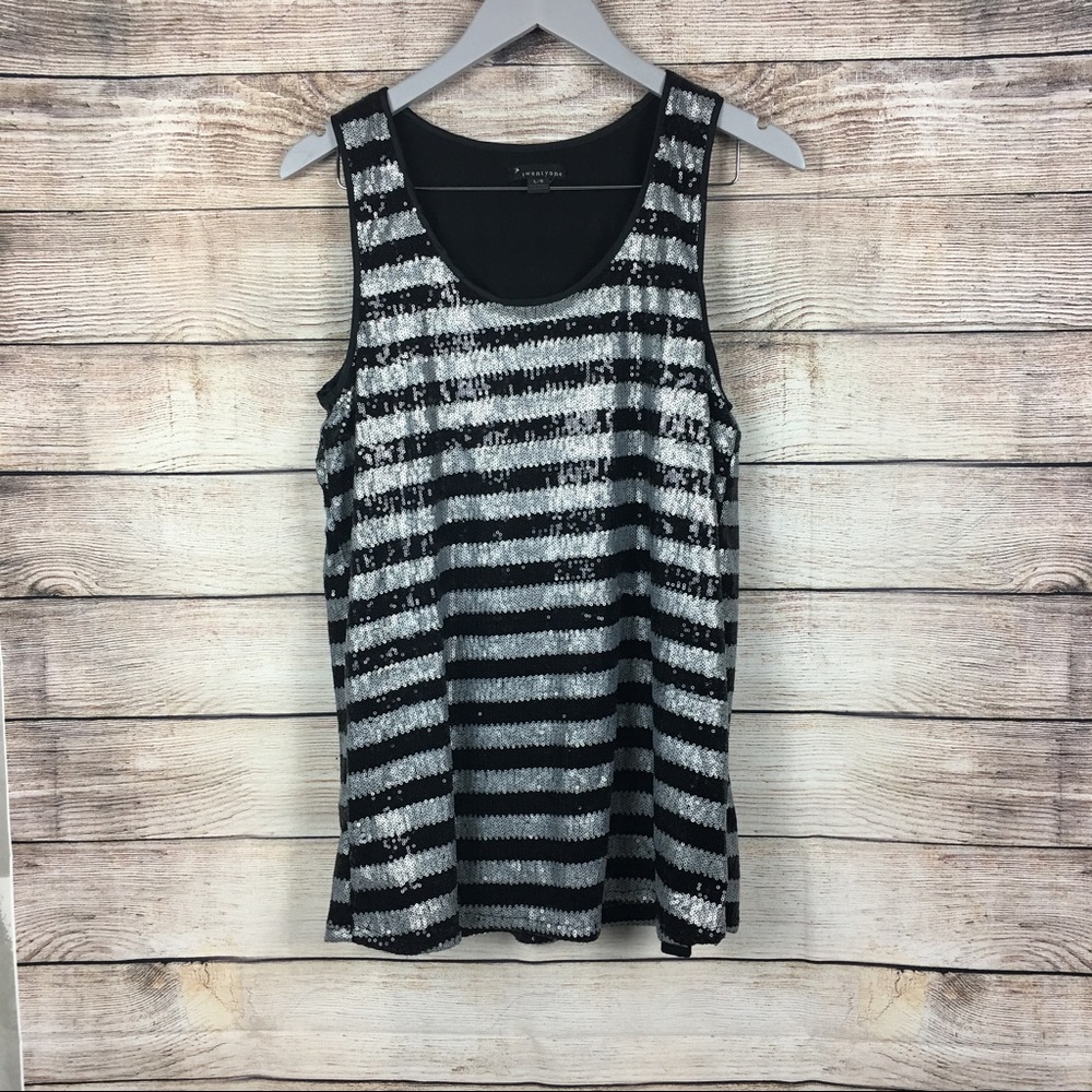 FOREVER 21 Stripes Sparkle Black & Sliver Sequin L