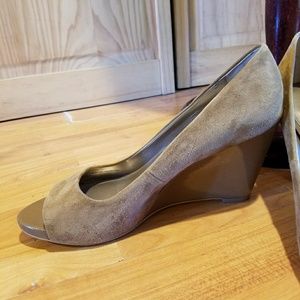 FINAL PRICE!!! Franco Sarto Suede Peekaboo