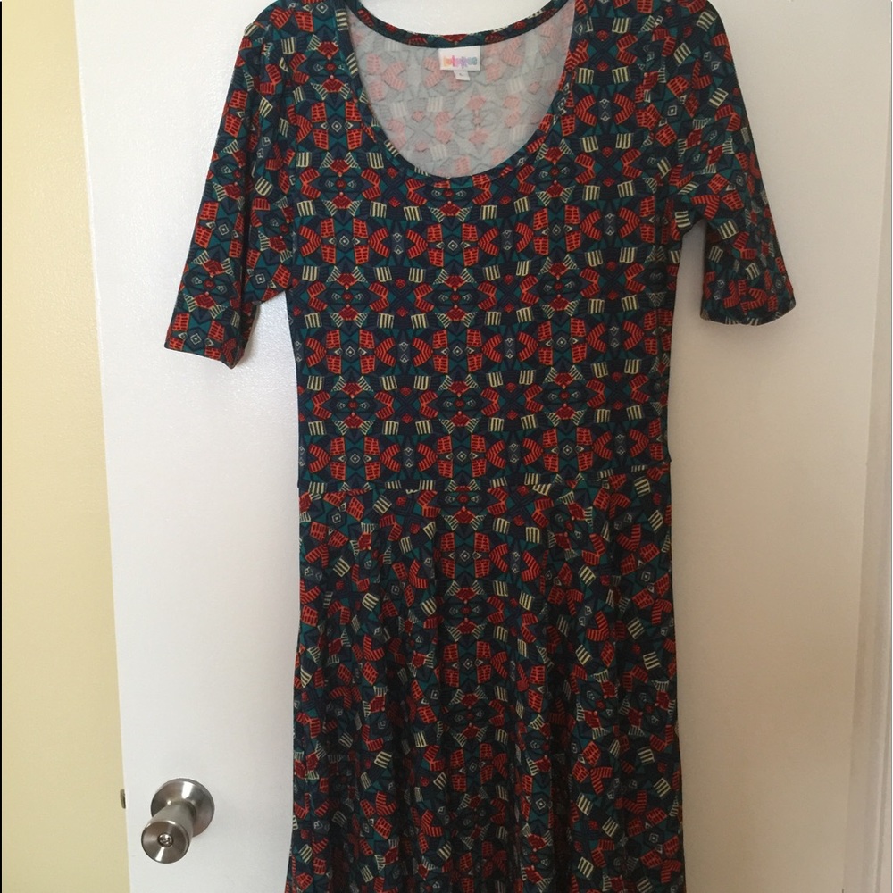 NWOT Lularoe Nicole - size large - Aztec print