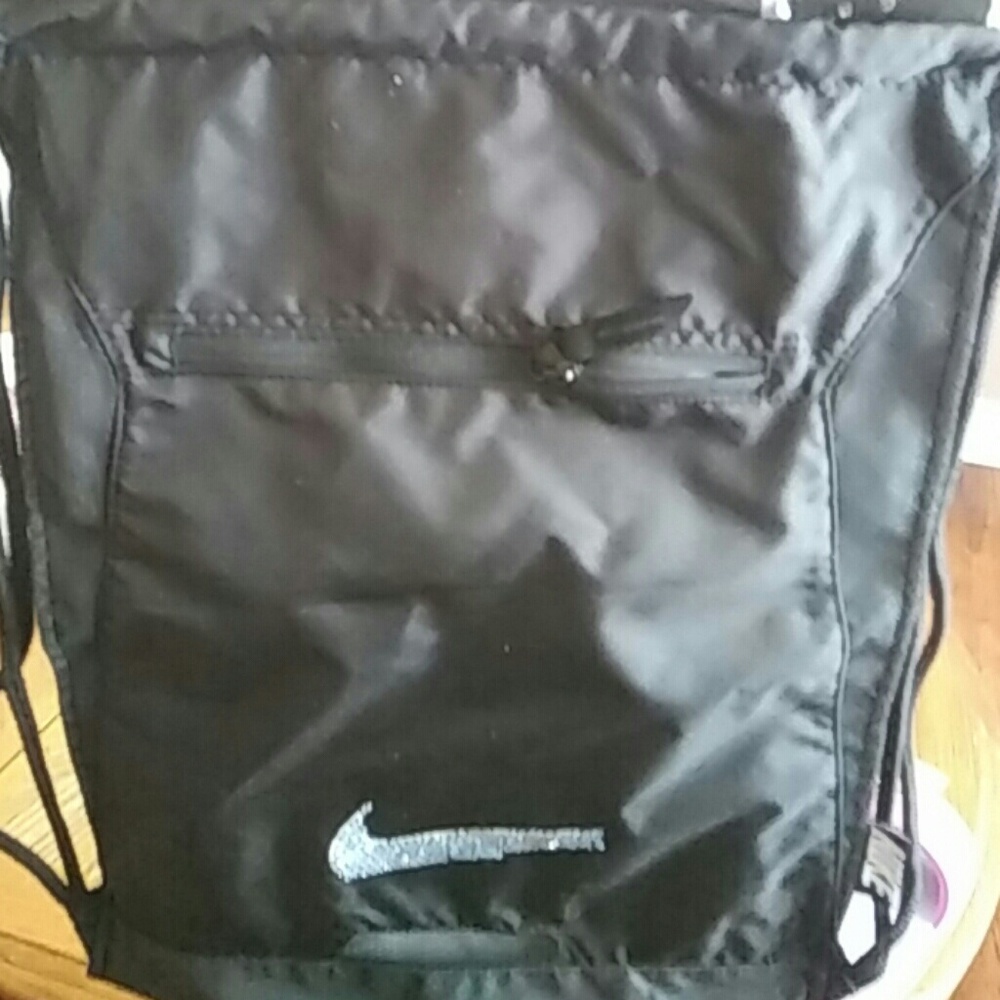 Nike drawstring bag