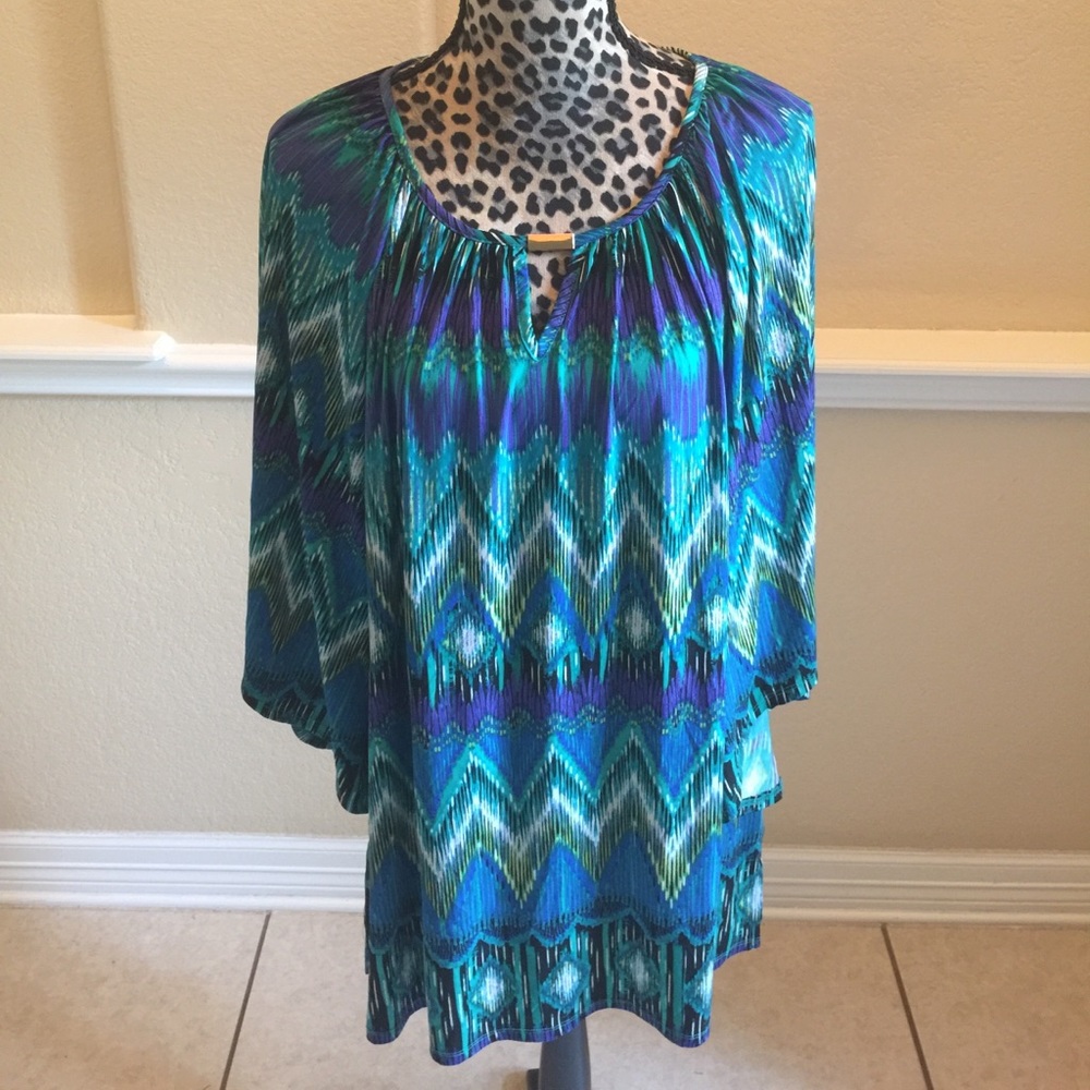 Aqua green & blue Chevron print tunic blouse