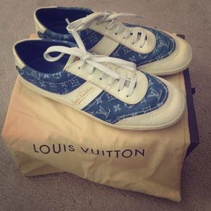 FINAL PRICE Louis Vuitton sneakers
