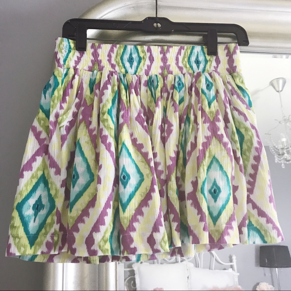 Aeropostale tribal print skater skirt with pockets