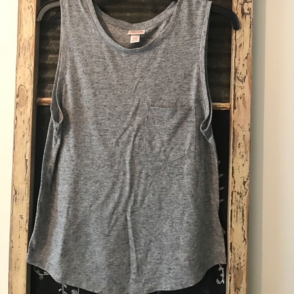 Mossimo Tank w pocket. Medium