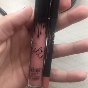 Kylie cosmetics lip kit