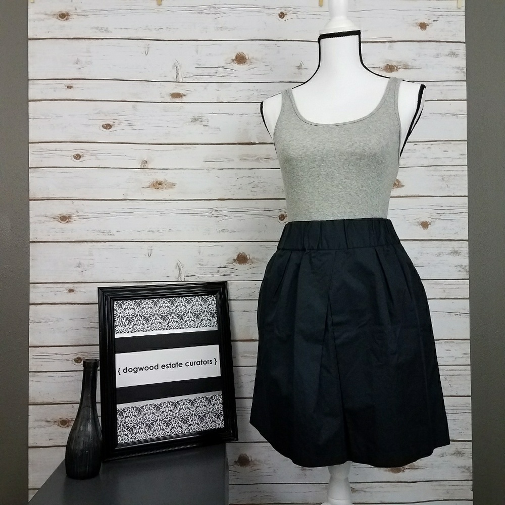 {Banana Republic} Black Mini/Skater Skirt-Sm